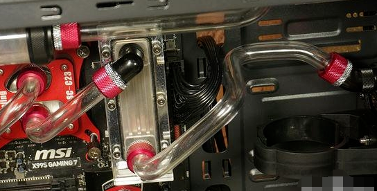 水冷电脑 水冷电脑