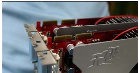 双显卡交火 封面