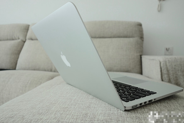 苹果笔记本电脑 封面