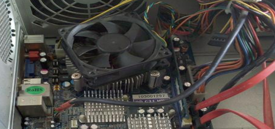 电脑老是死机怎么办 封面